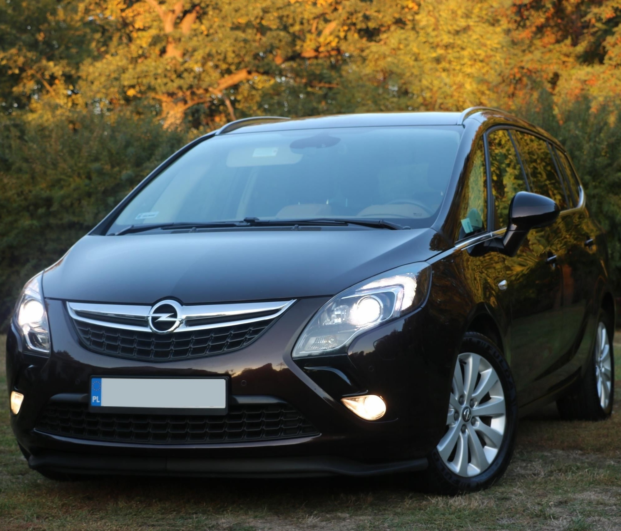 Opelregeneracja reflektorów